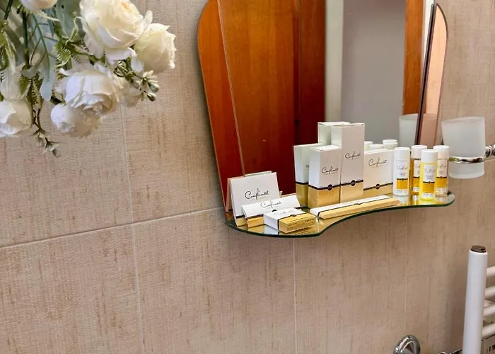 Honey House 3* בנסקו